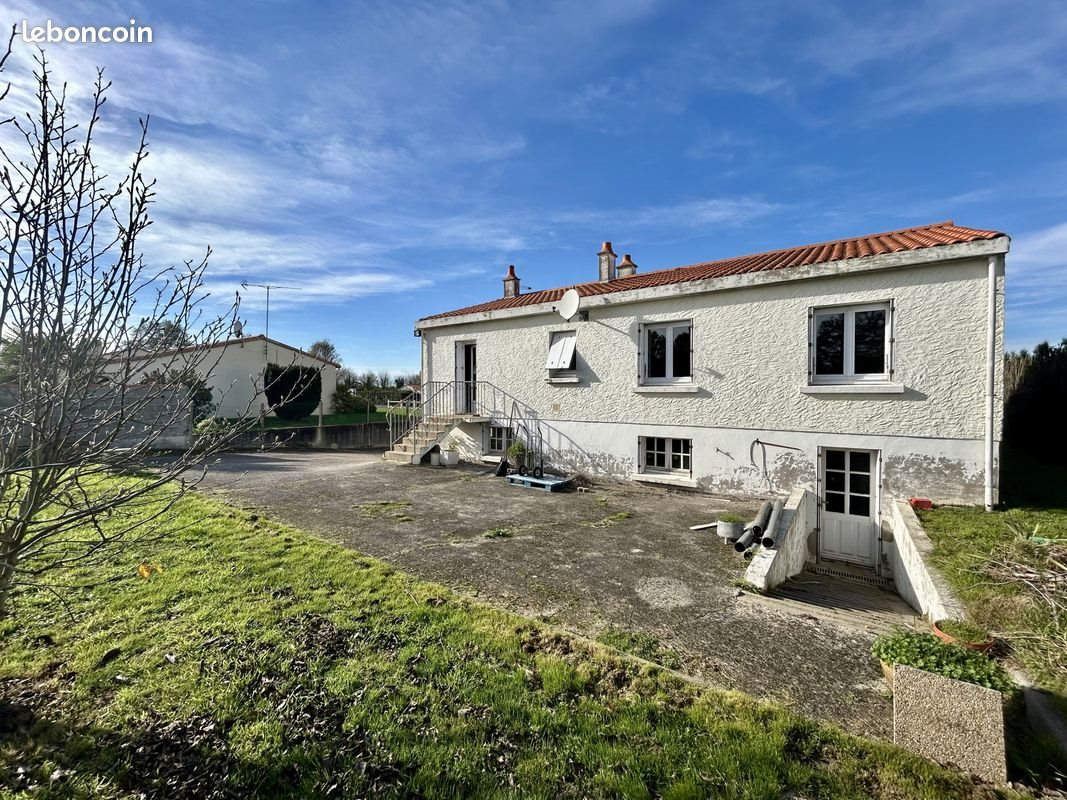 Maison à vendre, 95m², Fougeré