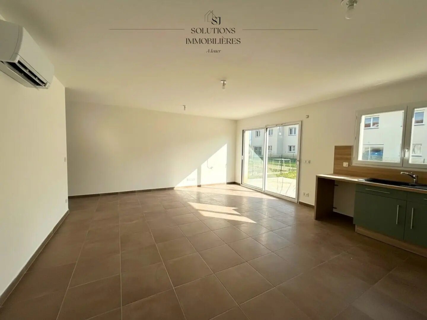 Maison à louer, 92m², Sablons