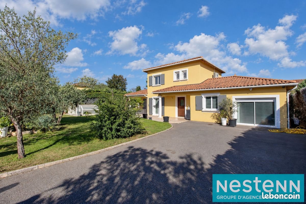 Maison à vendre, 115m², Pusignan