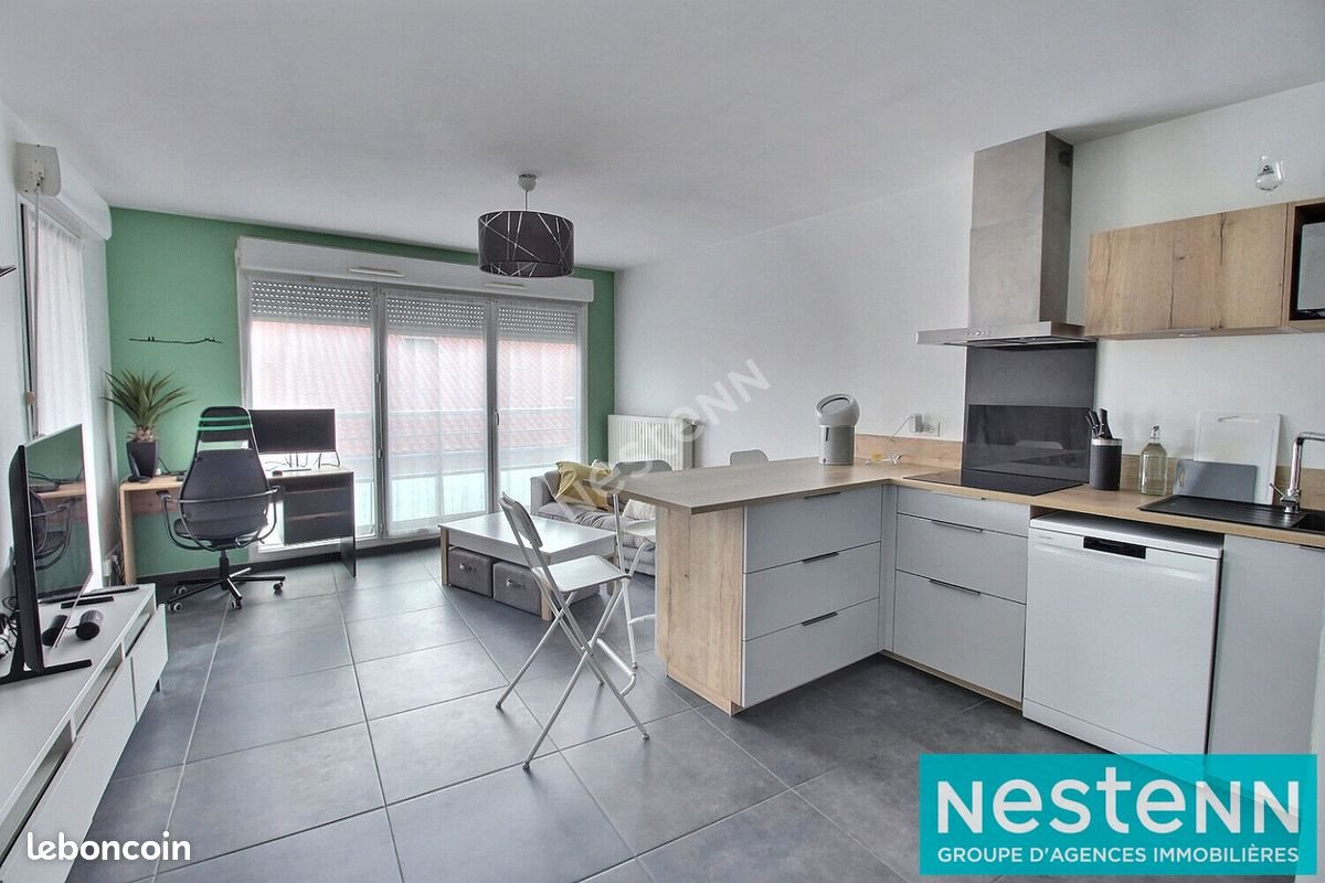 Appartement à louer, 43m², Meyzieu