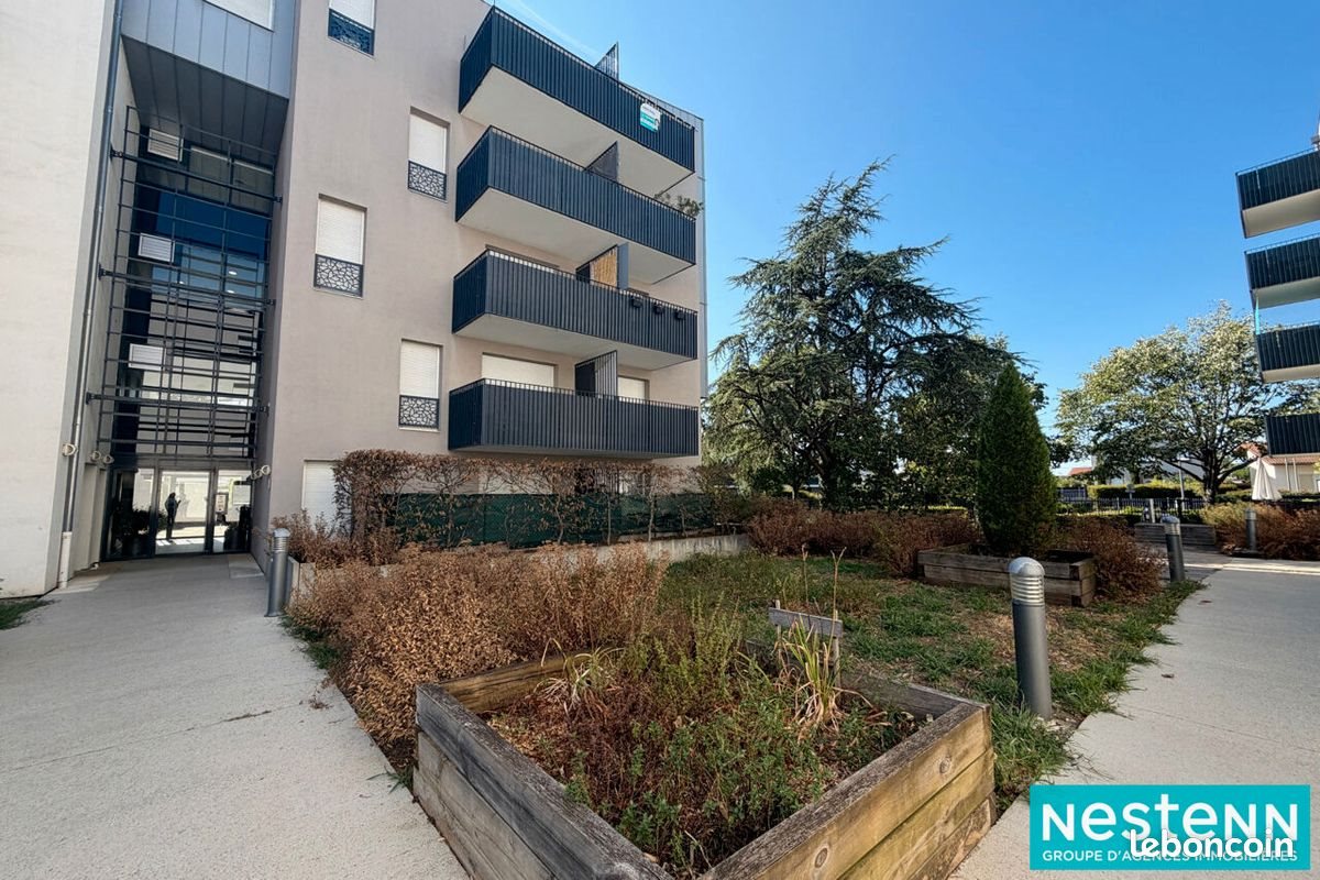Appartement à vendre, 68m², Décines-Charpieu