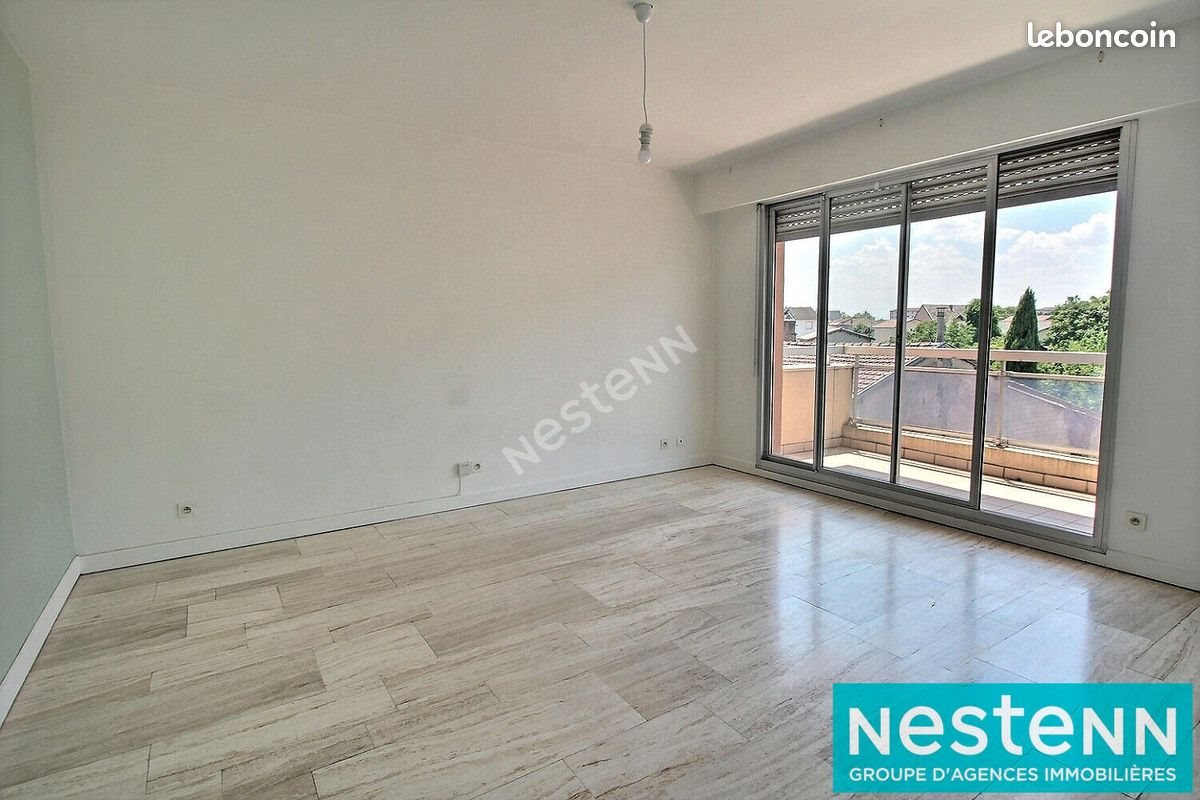 Appartement à vendre, 62m², Décines-Charpieu