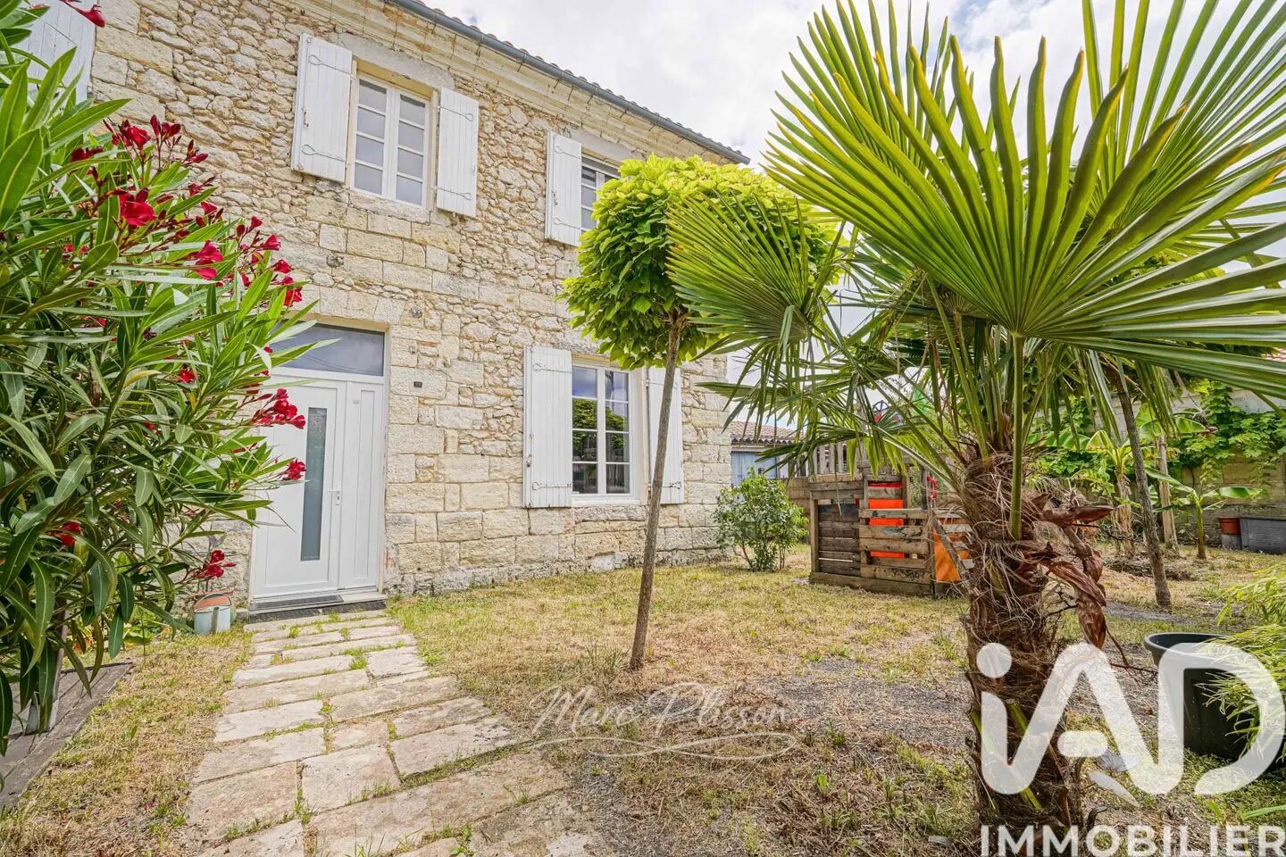 Maison à vendre, 202m², Saint-Estèphe
