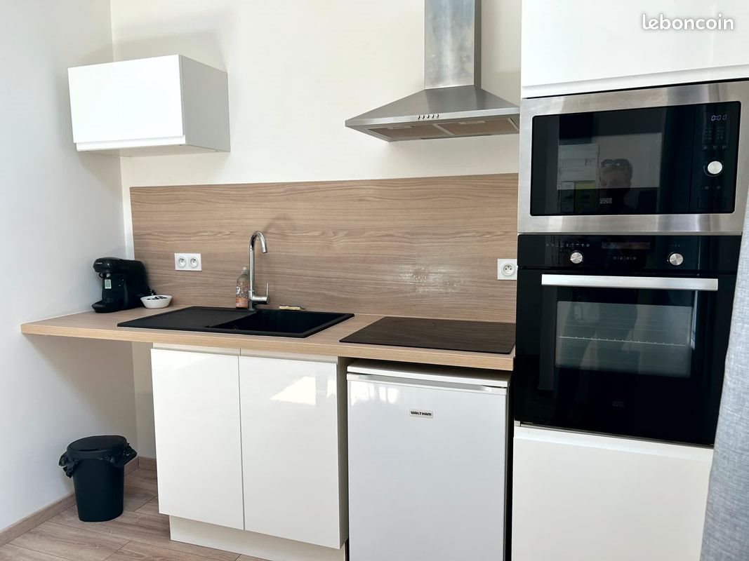 Appartement à louer, 20m², Saint-Laurent-sur-Saône