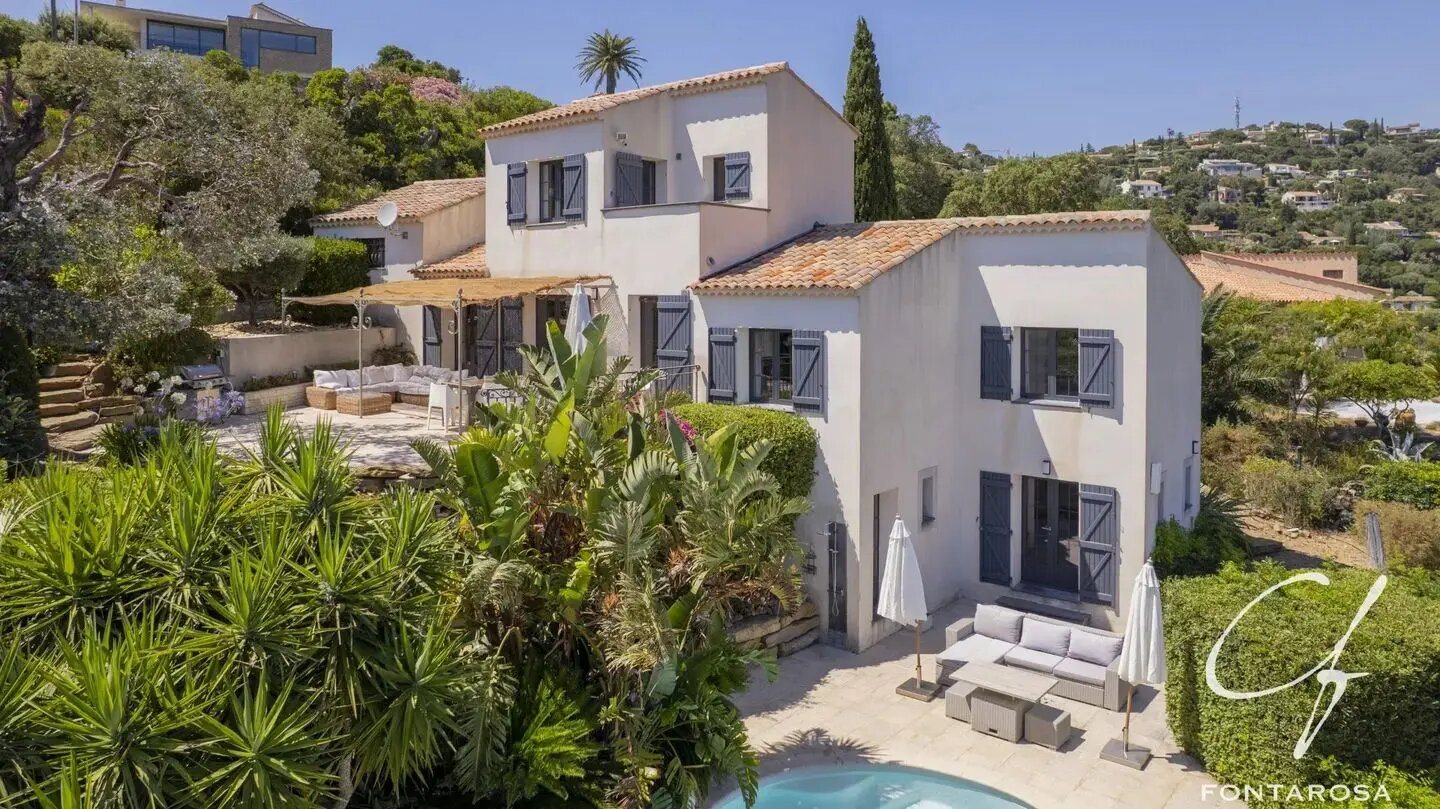 Maison à vendre, 130m², Roquebrune-sur-Argens