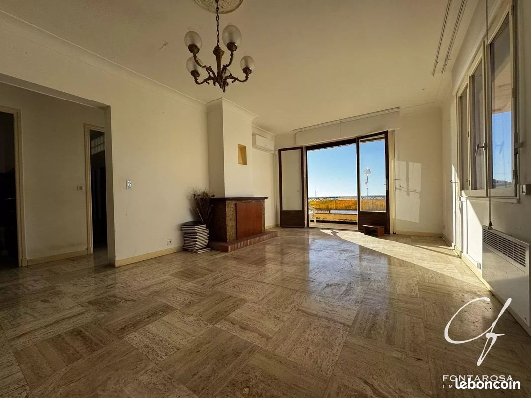 Appartement à vendre, 69m², Saint-Raphaël