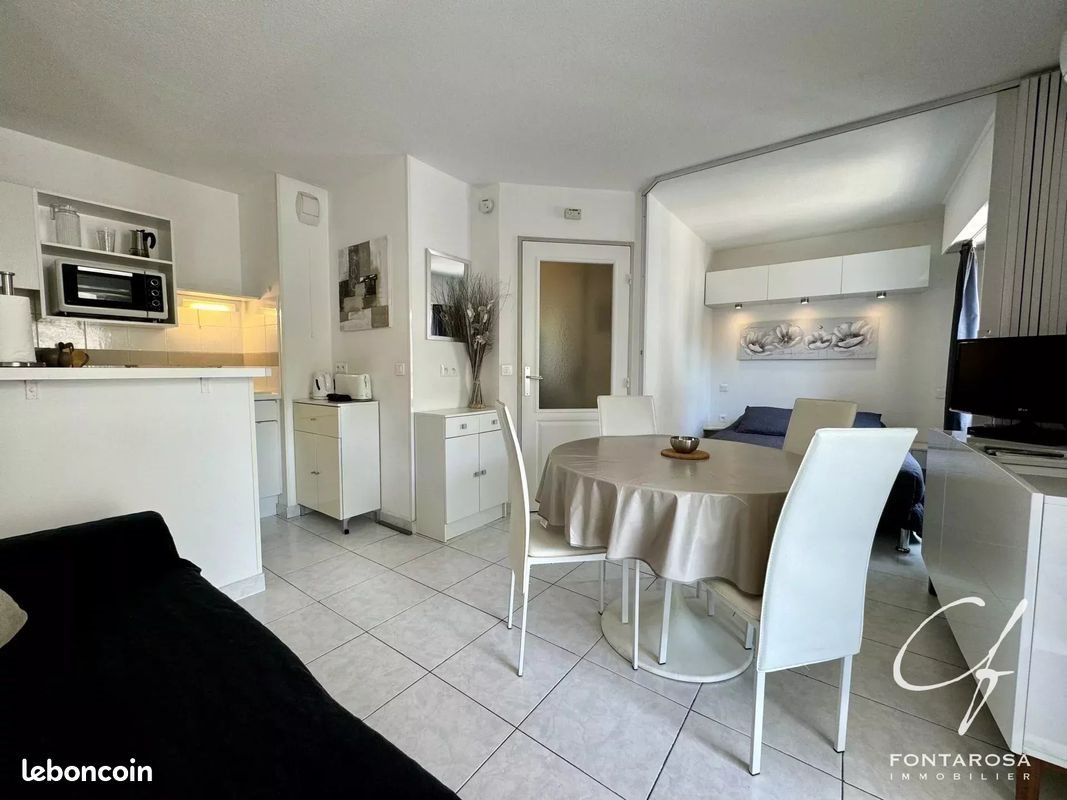 Appartement à louer, 27m², Fréjus