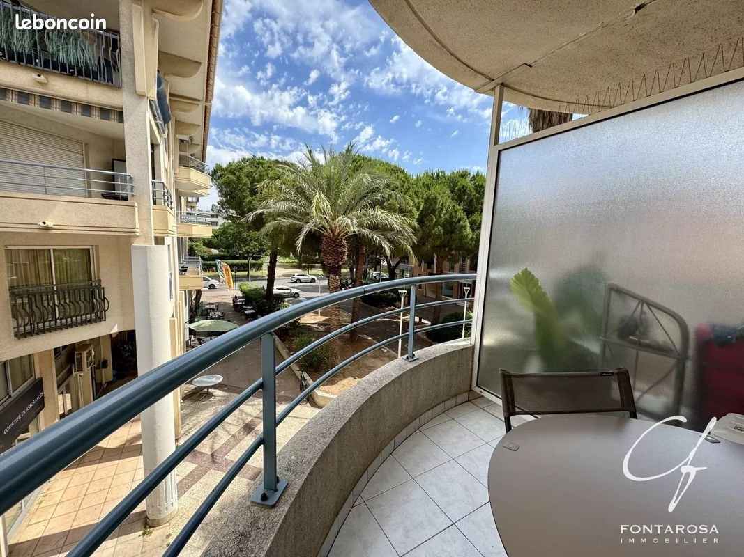Appartement à louer, 27m², Fréjus