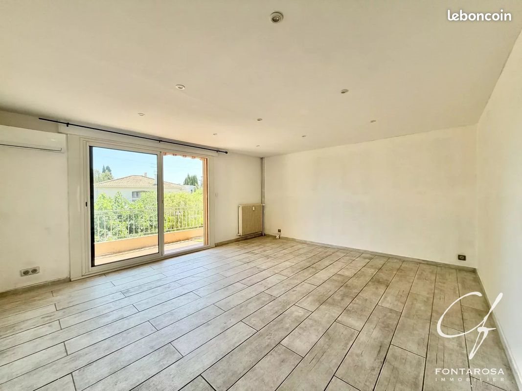 Appartement à vendre, 75m², Fréjus