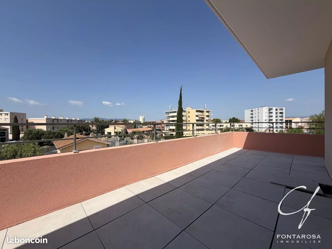 Appartement à vendre, 78m², Fréjus