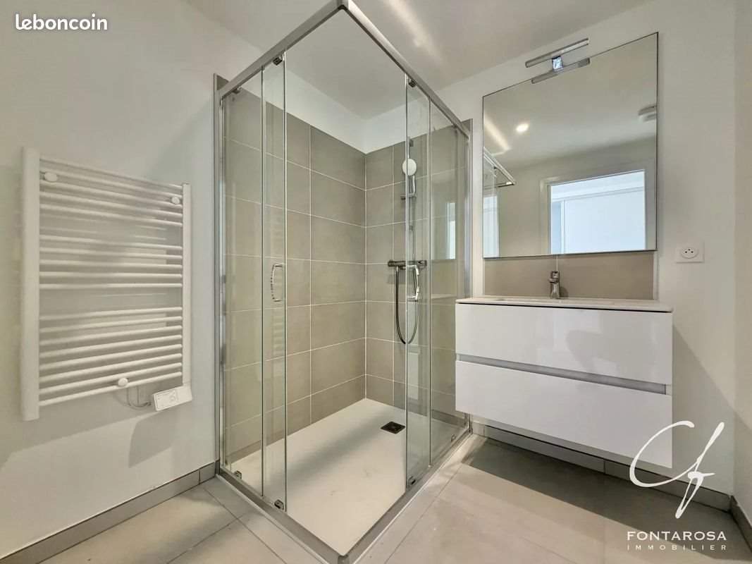 Appartement à vendre, 78m², Fréjus