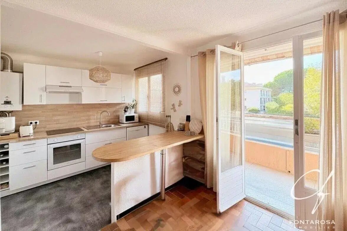 Appartement à vendre, 54m², Saint-Raphaël