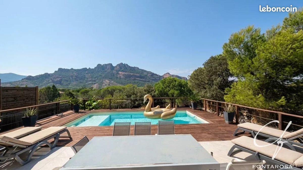 Maison à vendre, 103m², Roquebrune-sur-Argens