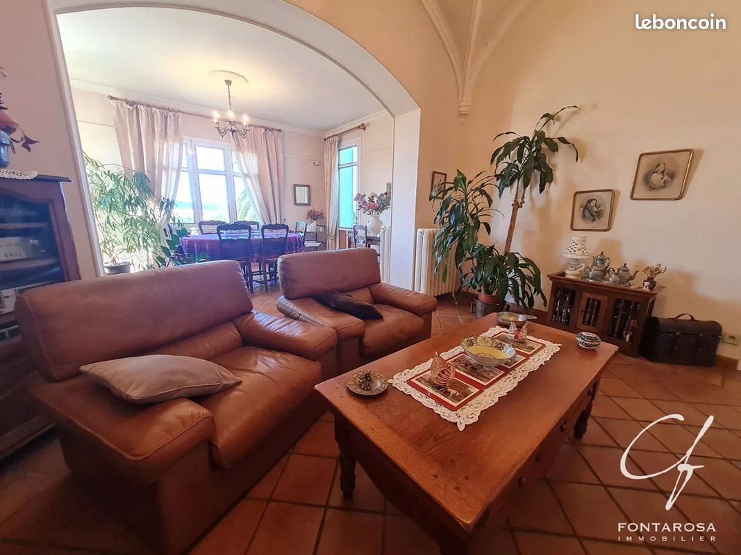 Maison à vendre, 162m², Saint-Raphaël