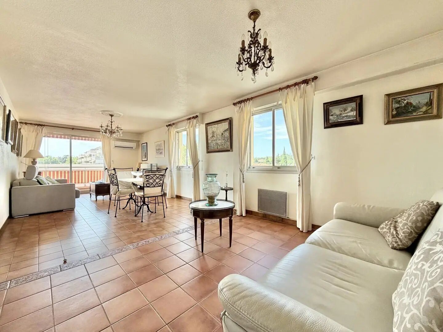 Appartement à vendre, 64m², Fréjus