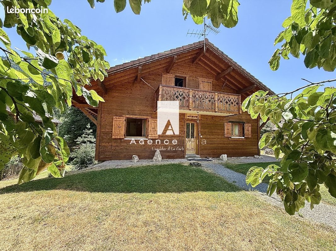 Maison à vendre, 250m², Lullin