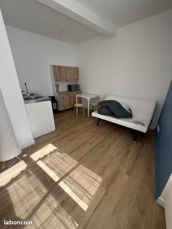 Appartement à louer, 17m², Poitiers