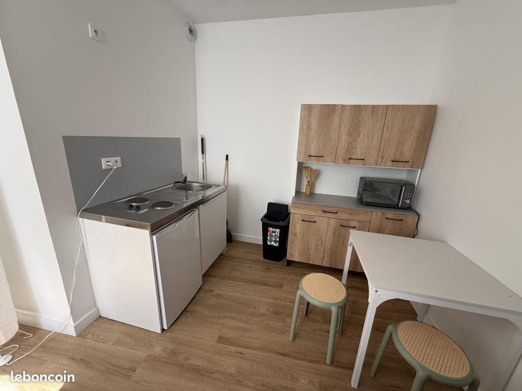 Appartement à louer, 17m², Poitiers