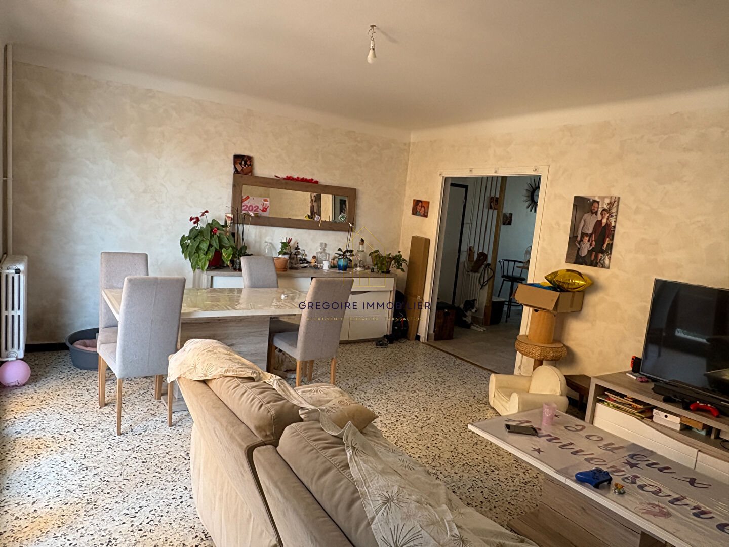 4-room apartment with balcony, garage and cellar. Sought-after neighborhood - Vue 4