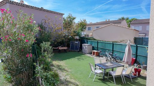 Pertuis (Vaucluse) photo 2