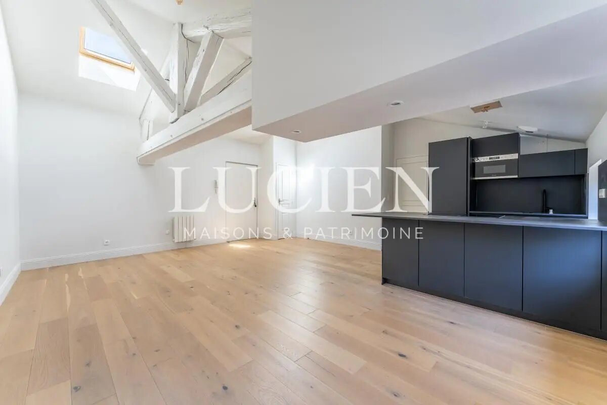 Appartement à vendre, 72m², Champagne-au-Mont-d'Or