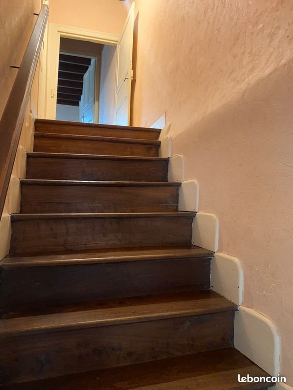 Maison à louer, 151m², Miradoux