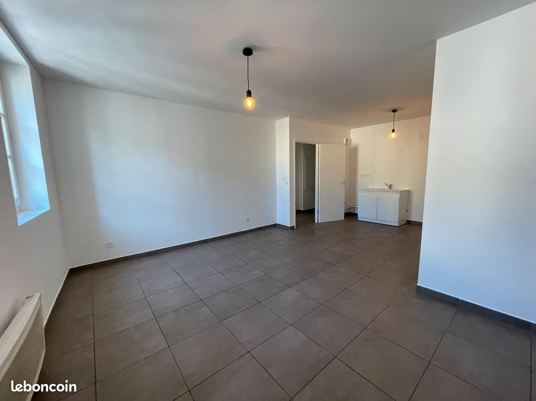 Appartement à vendre, 69m², Hyères