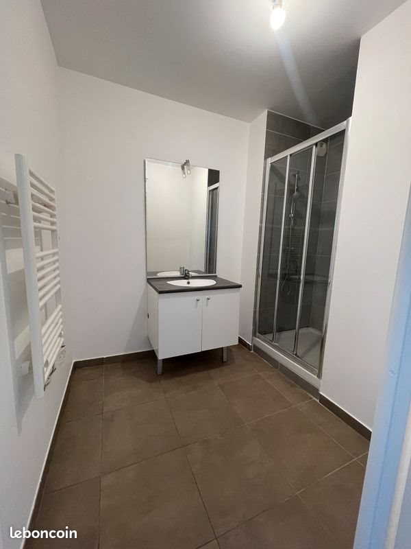 Appartement à vendre, 69m², Hyères