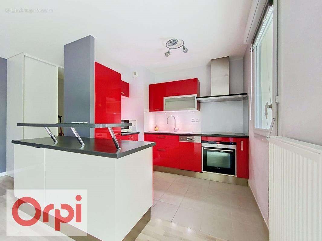 Appartement à vendre, 48m², Guyancourt