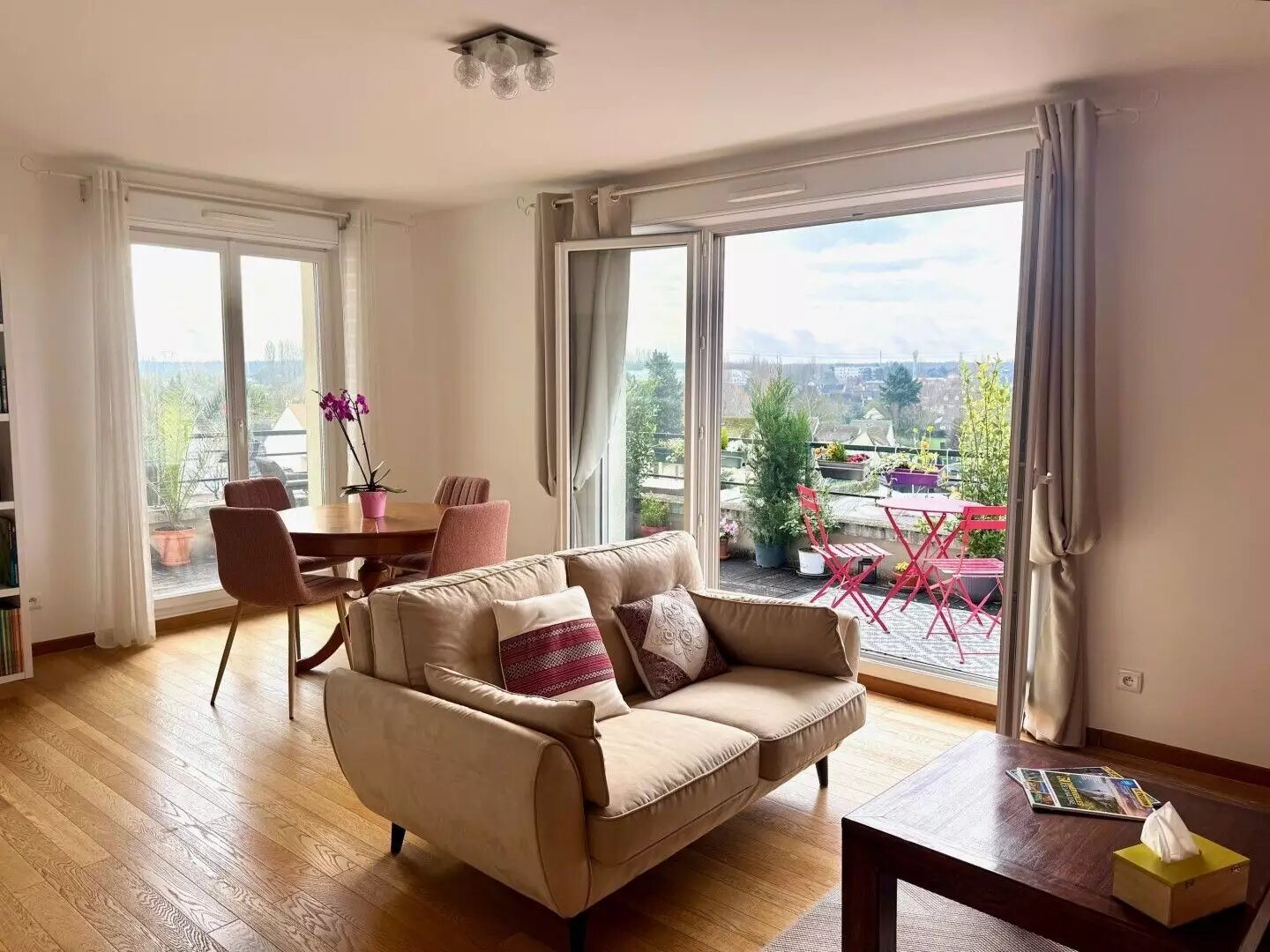 Appartement à vendre, 67m², Pontault-Combault
