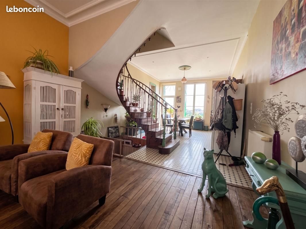 Maison à vendre, 138m², Thouars