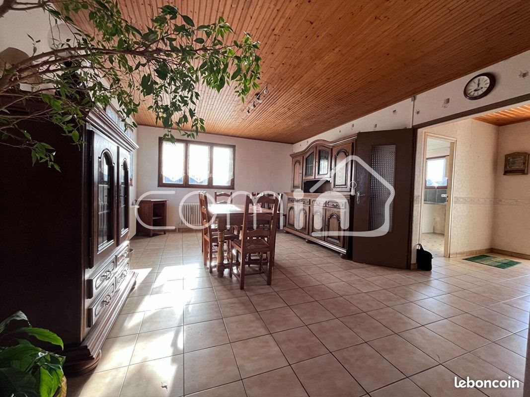 Maison à vendre, 105m², Thouars