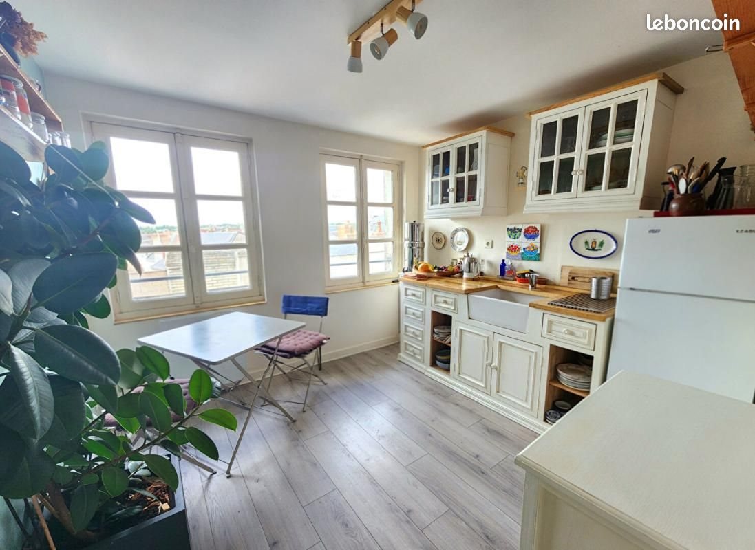 Appartement à vendre, 97m², Saumur