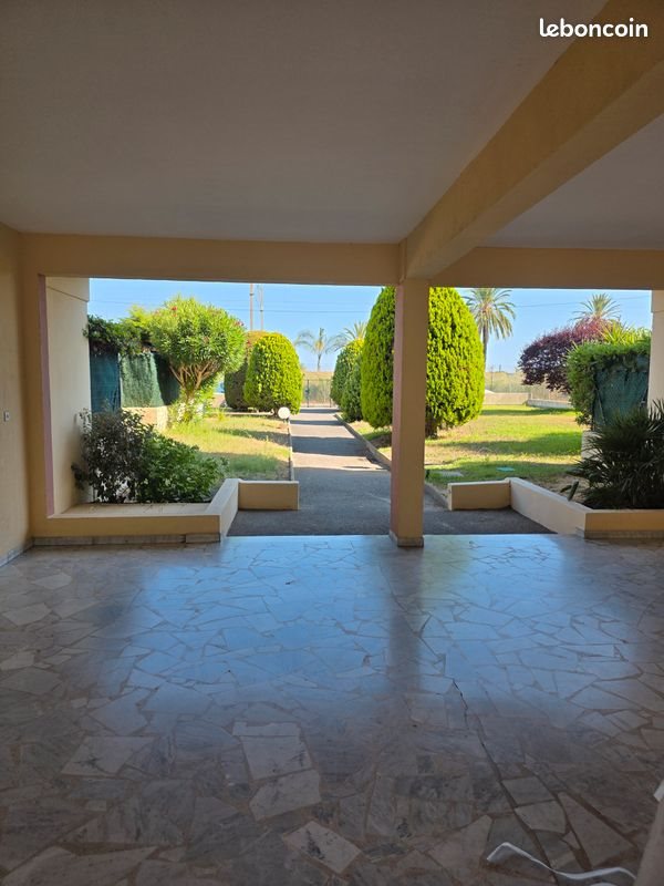 Appartement à louer, 28m², Vallauris