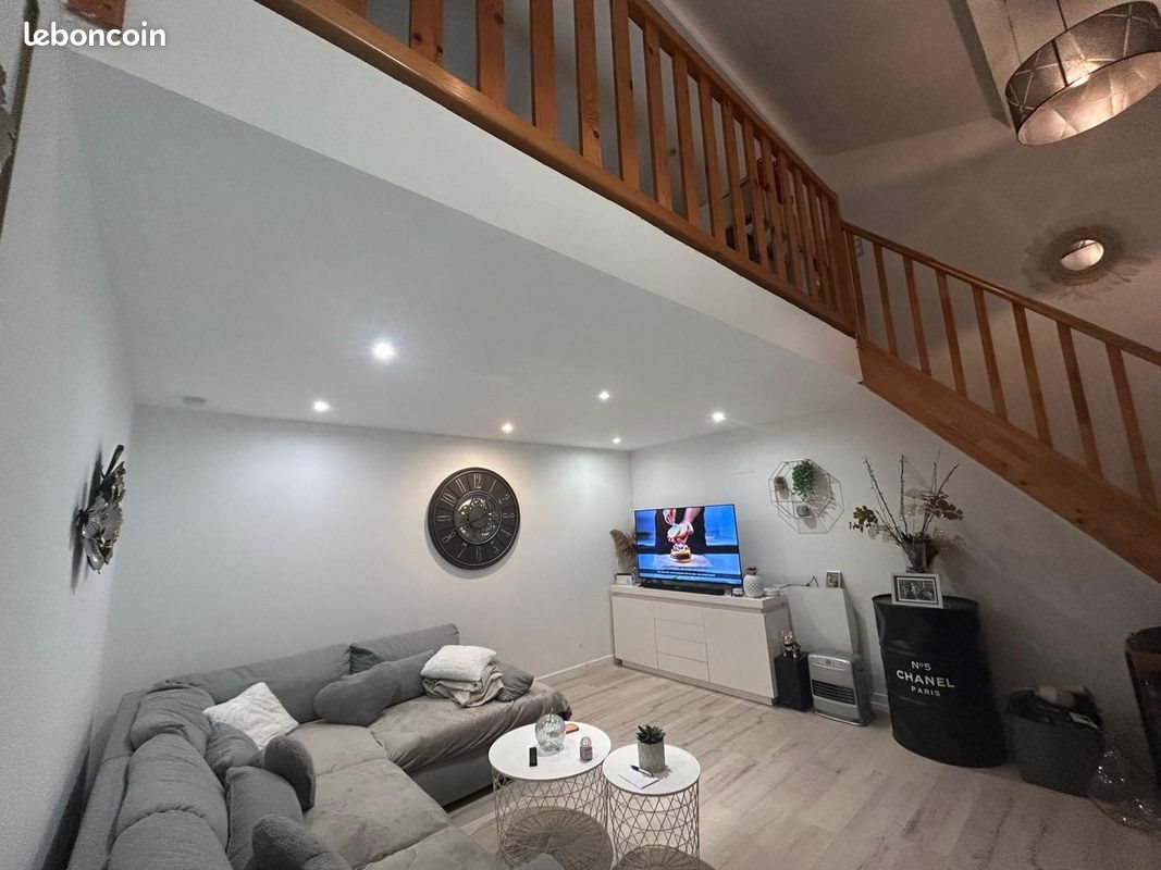 Maison à vendre, 183m², Pleine-Selve
