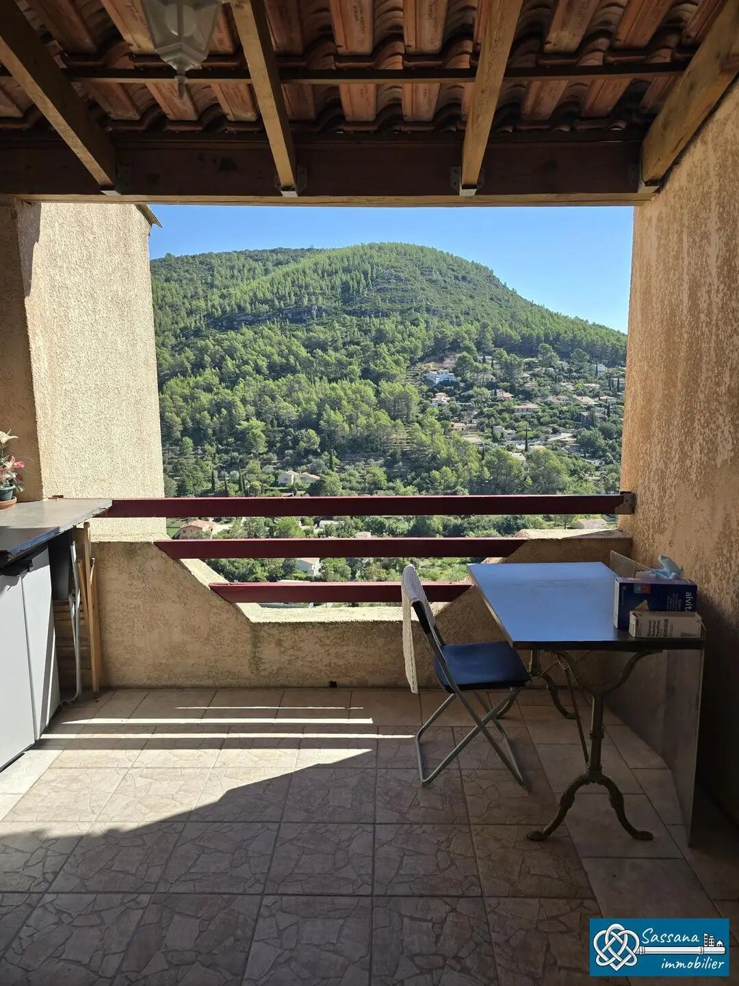 Appartement à louer, 19m², Solliès-Toucas