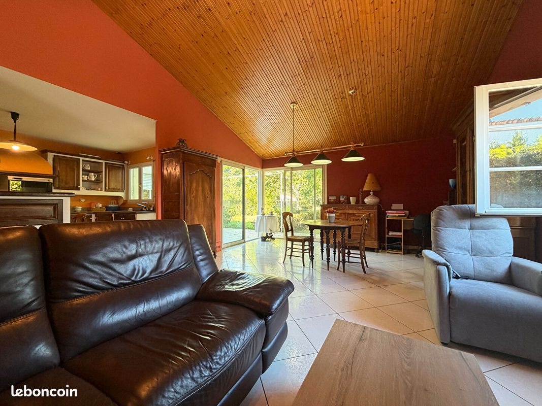 Maison à vendre, 142m², La Roche-sur-Yon
