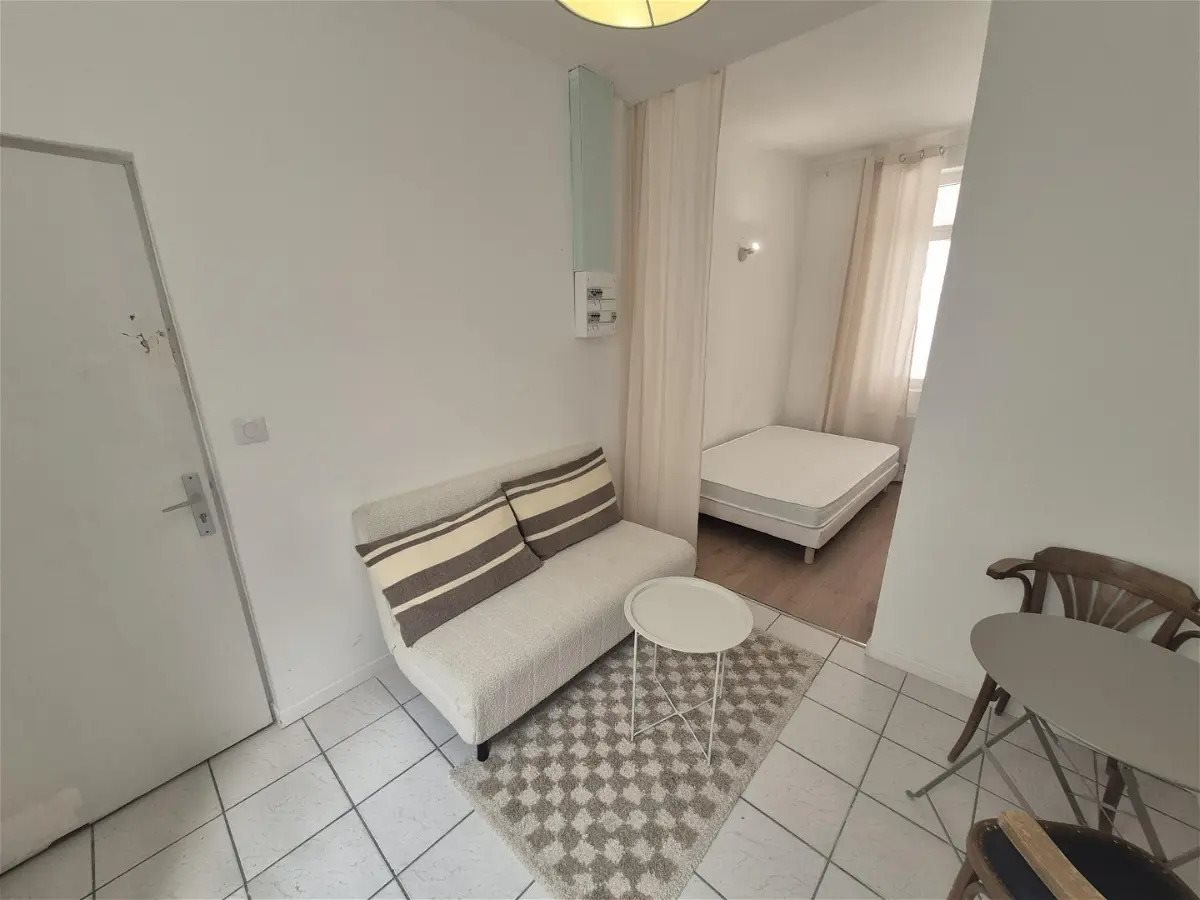 Appartement à louer, 16m², Douai
