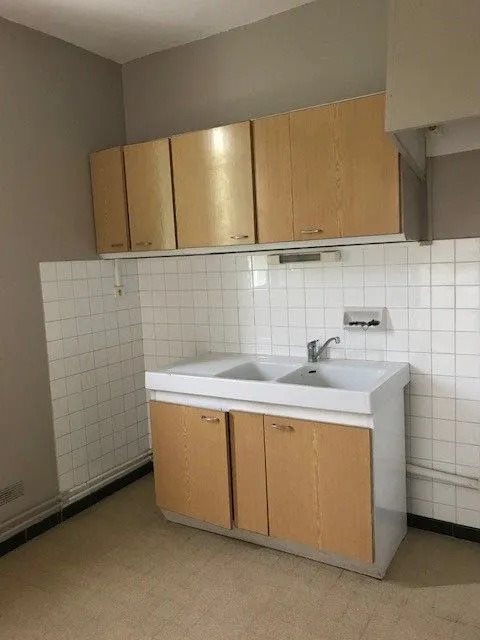 Appartement à louer, 67m², Nîmes