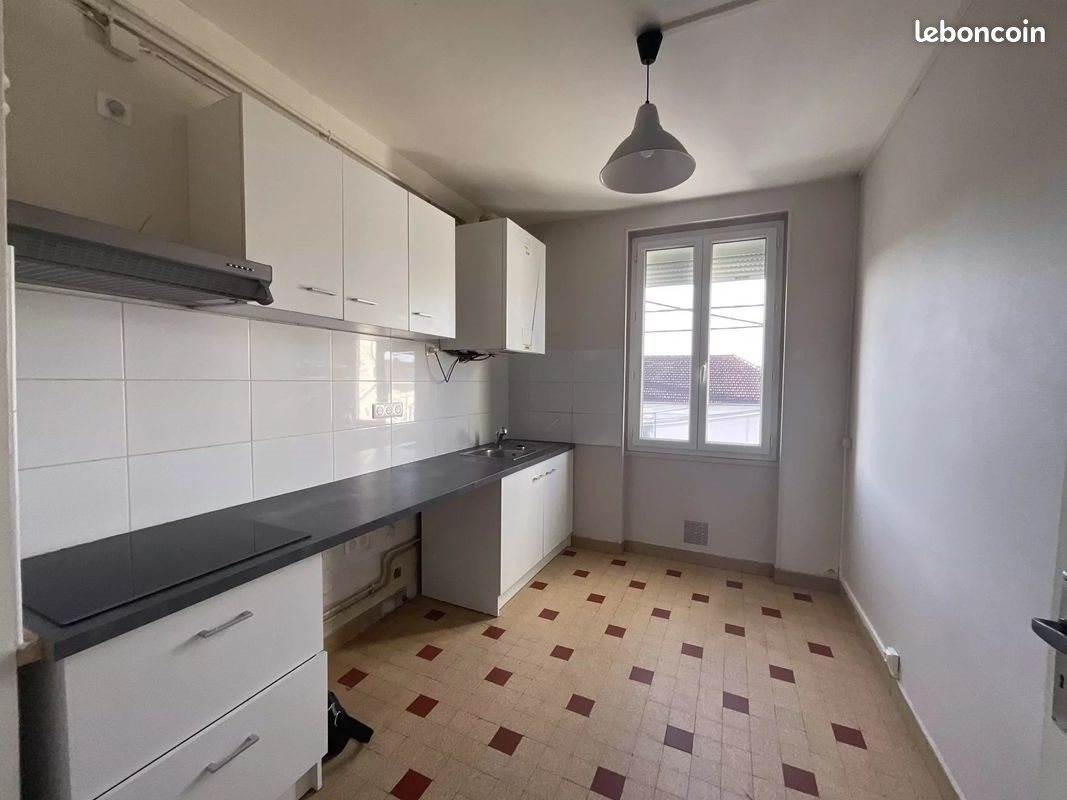 Appartement à louer, 64m², Albi