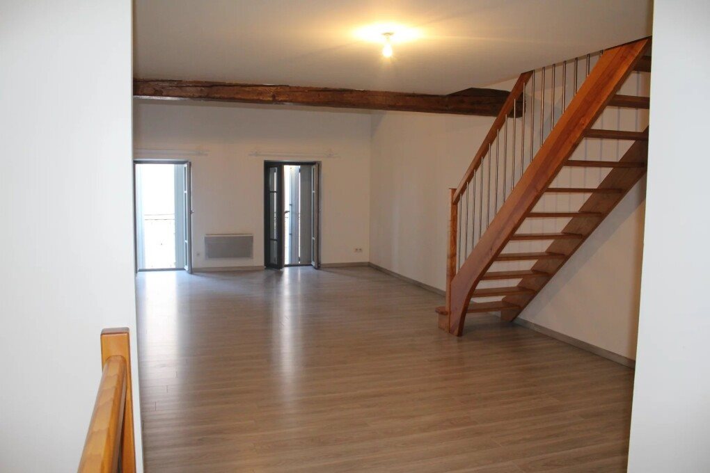 Appartement à louer, 90m², Réalmont