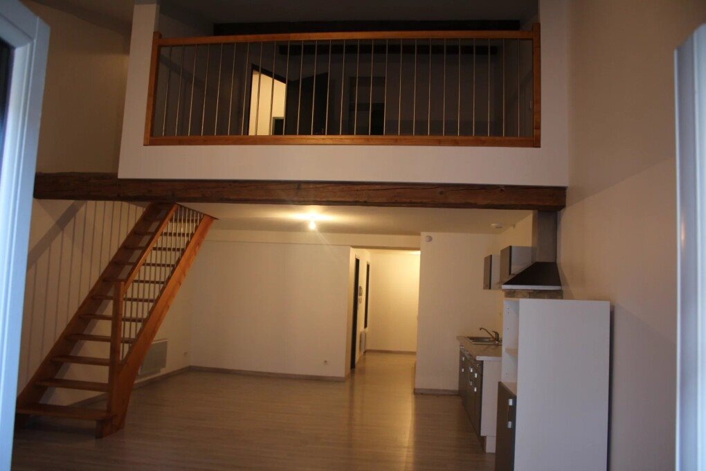 Appartement à louer, 90m², Réalmont
