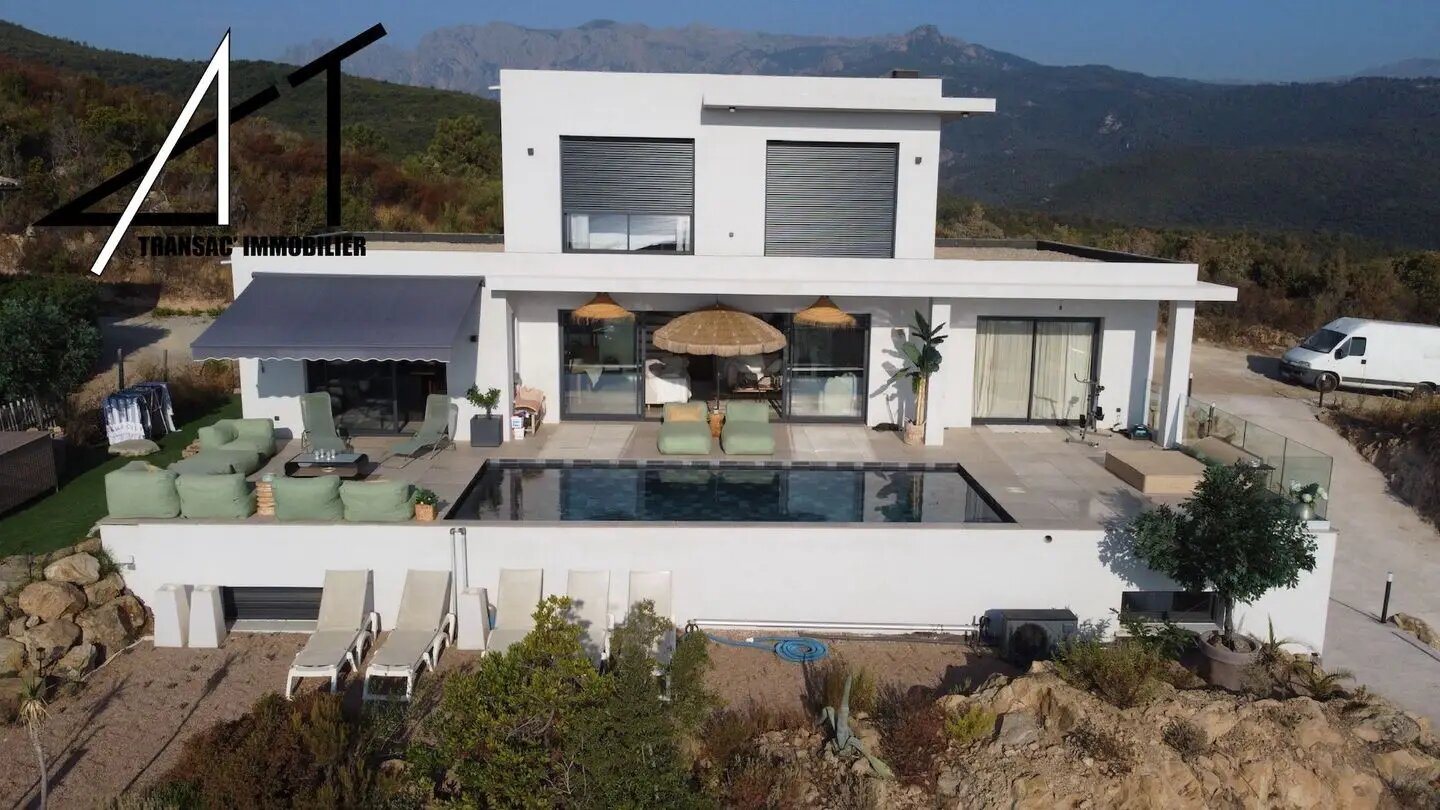 Maison à vendre, 265m², Sari-Solenzara