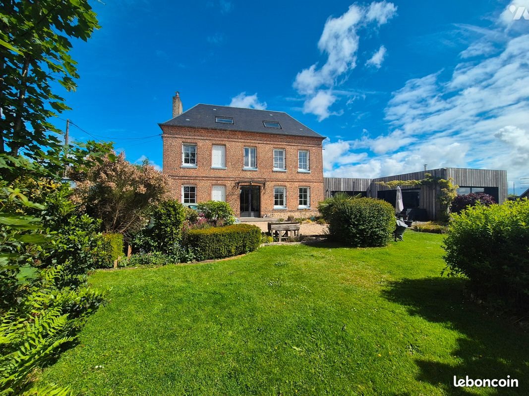 Maison à vendre, 212m², Saint-Eustache-la-Forêt