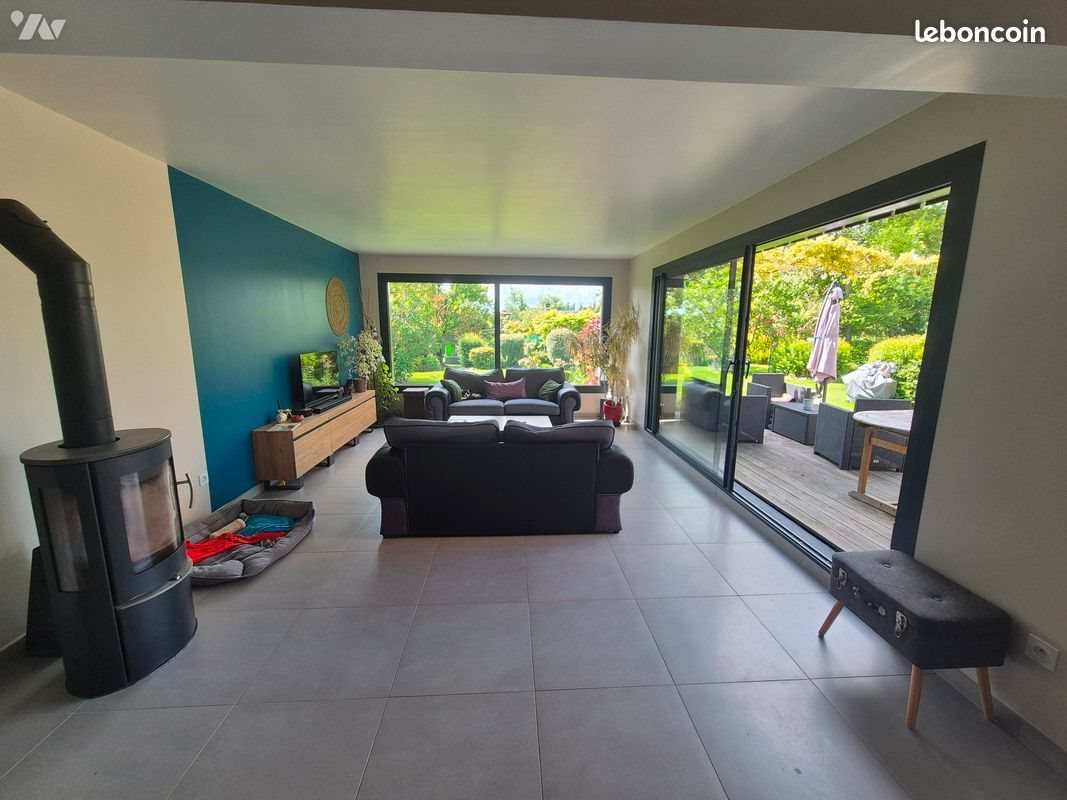 Maison à vendre, 212m², Saint-Eustache-la-Forêt