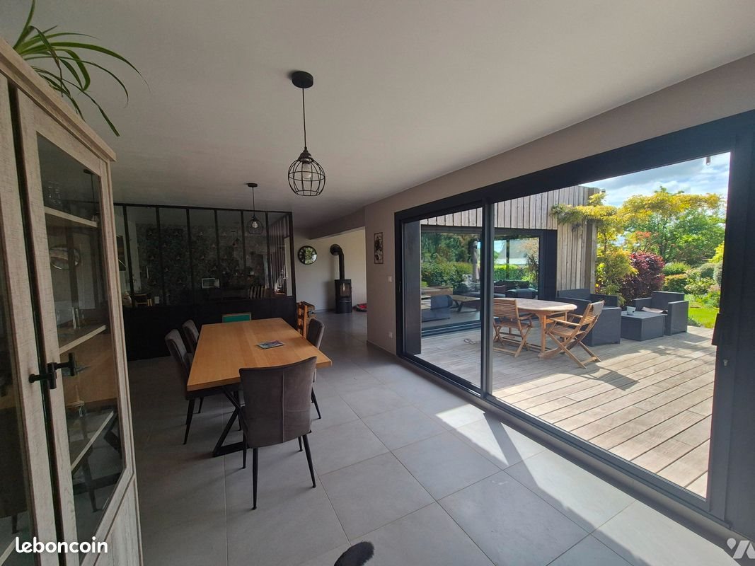 Maison à vendre, 212m², Saint-Eustache-la-Forêt