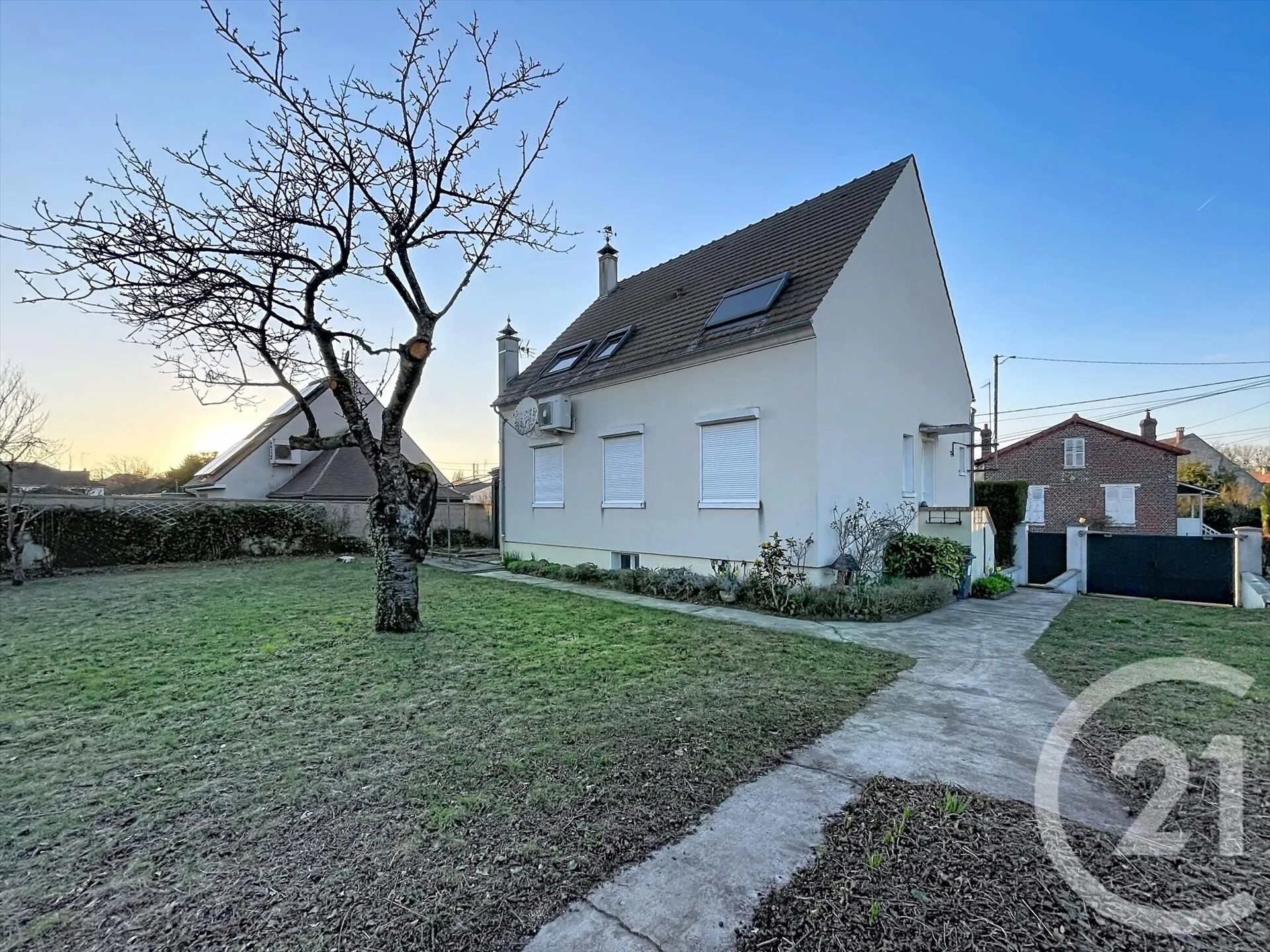 Maison à vendre, 137m², Verberie