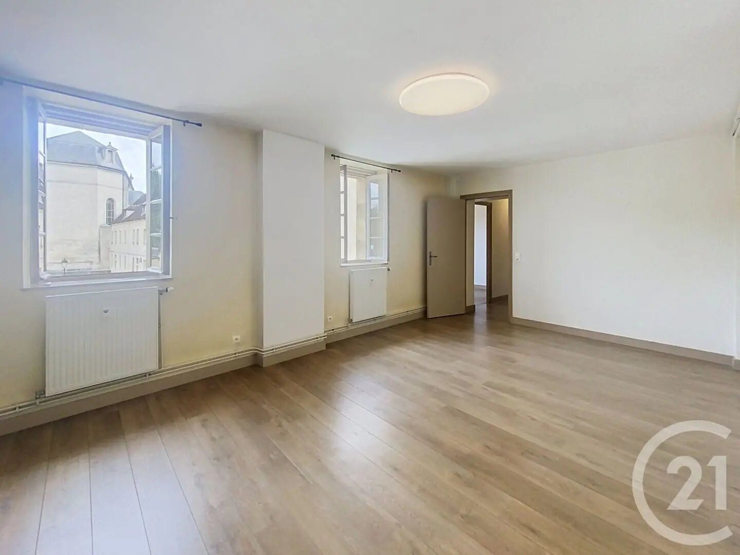 Appartement à louer, 84m², Senlis