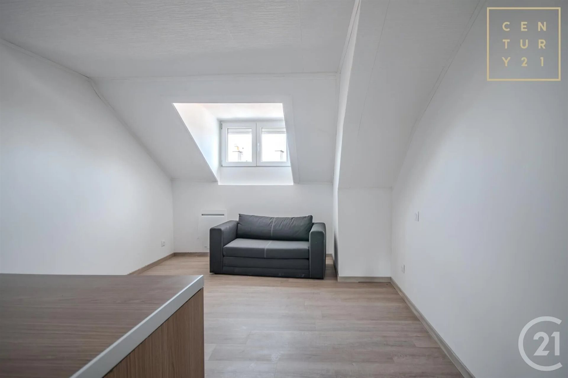 Appartement à louer, 15m², Hautmont