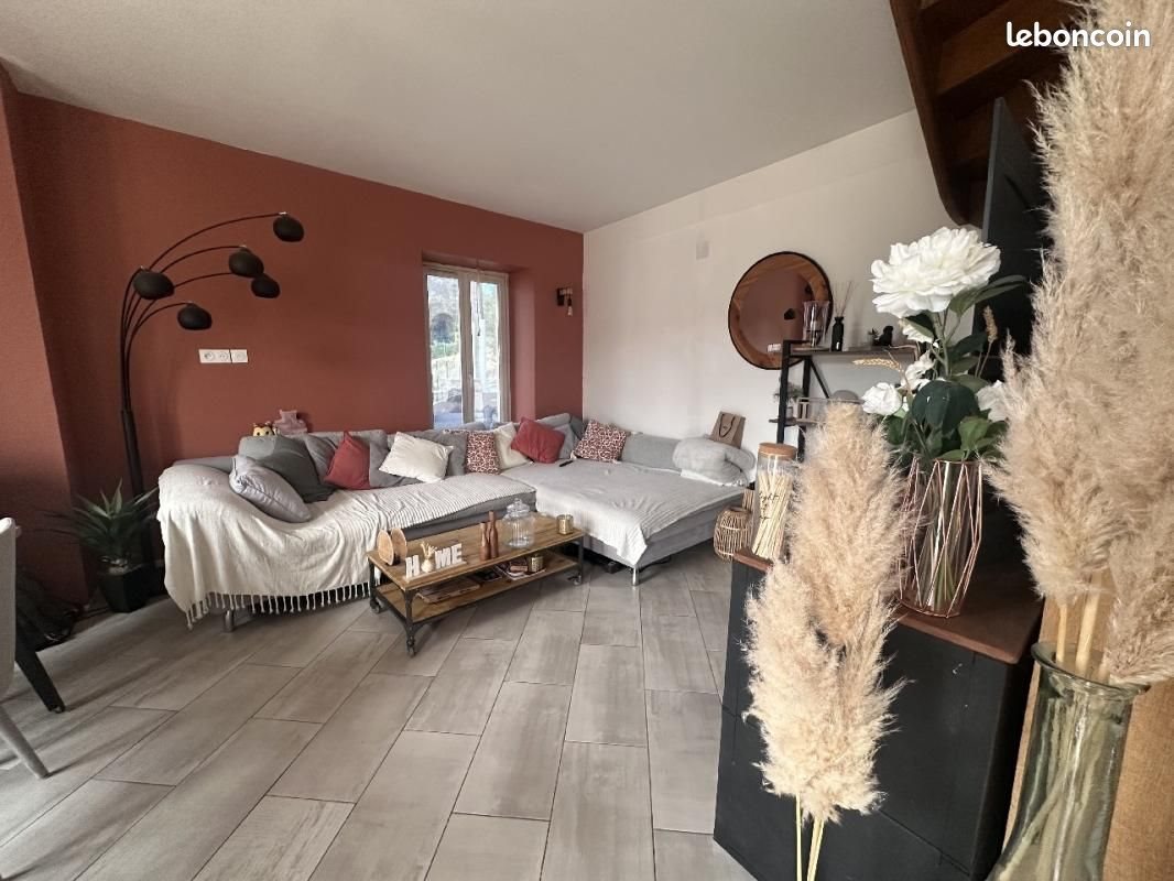 Maison à vendre, 88m², Bury